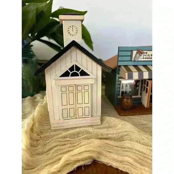 1980s Chinese Craftsmen wood shop music box Christmas decor‎ house village town - Picture 2 of 10